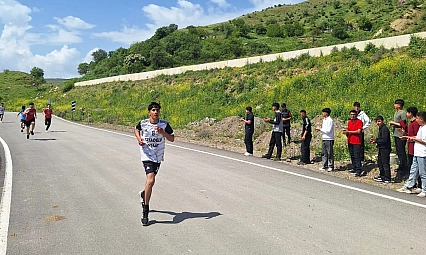 İlçelerde 19 Mayıs Coşkusu Sahalara Taştı