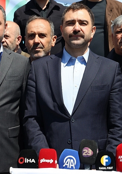Hak-İş Konfederasyonu Başkan Yardımcısı Kayabaş: 'İşçi Arkadaşlarımız İçin Mutlak İş Güvencesini Sağlayan Sisteme Geçilmesini Öneriyoruz'
