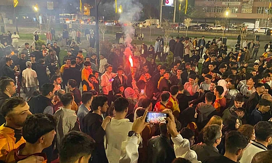 Elazığ'da Galatasaray'ın şampiyonluğu kutlandı