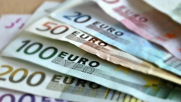 ABD Verisi Sonrası Piyasalar Hareketlendi: Euro Rekor Kırdı!