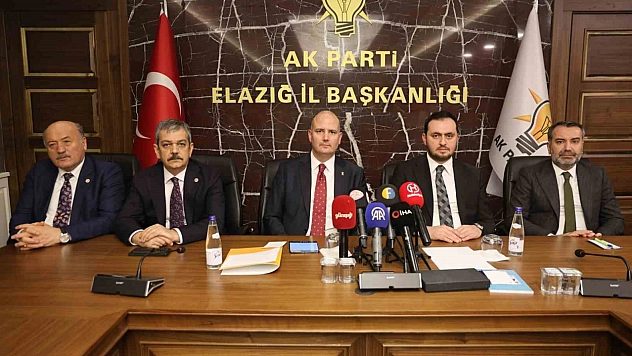 İleri: 'Türkiye Coğrafyamız ve Dünya İçin Umut Olmaya Devam Ediyor'