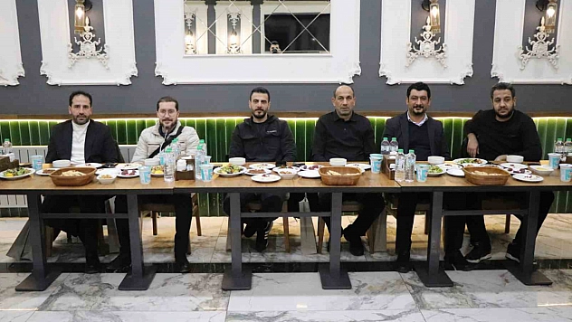 Başkan Alan'dan Meslek Komitelerine Tam Not: 'Ekonomimizin Taşıyıcı Kolonlarısınız'