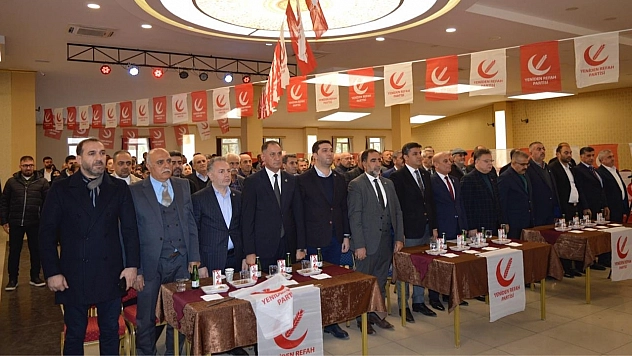 'Baskil'de Yeniden Refah Rüzgârı: Mahmut Hazar İlçe Başkanı Seçildi'