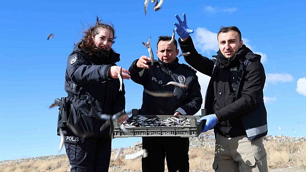 Doğu'nun Gizli Denizinde Yürek Isıtan Görüntüler