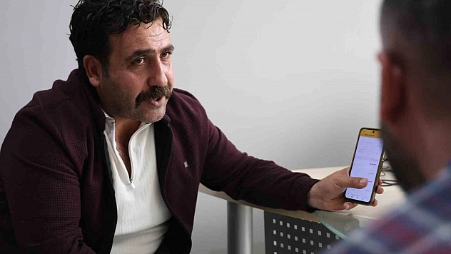 Doğum gününde banka sürprizi zannetti: Yanlışlıkla hesabına yatan çeyrek milyon lirayı geri iade etti.