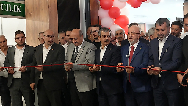 Elazığ 6. Tarım, Hayvancılık ve Gıda Fuarı Geniş Protokol Katılımıyla Kapılarını Açtı
