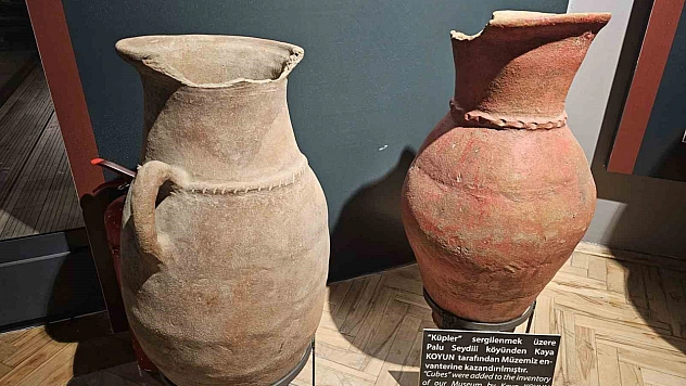 Elazığ'da Tarihi Küpler İlgi Görüyor