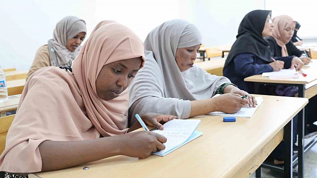 Elazığ'da geçen yıl boyunca 31 bin kişiye kurs imkanı sağlandı.