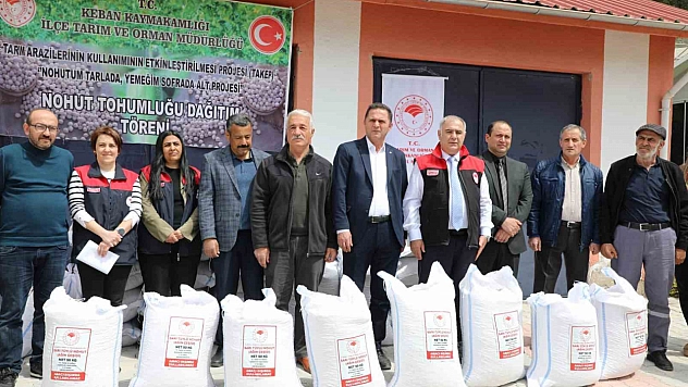 Elazığ'da Üreticilere 24 Ton Nohut Tohumu Desteği