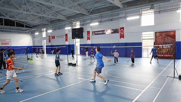 Elazığ'da 23 Nisan Coşkusu Spor Etkinlikleriyle Yaşandı
