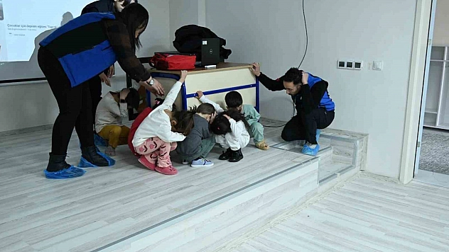 Elazığ'da Afet Bilinci İçin Eğitim Verildi