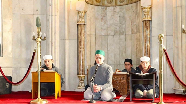 Elazığ'da Mukabele Geleneği Sürüyor