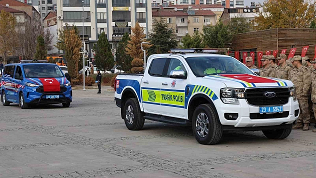 Elazığ Emniyeti ve Jandarmasına 84 Yeni Araç Teslim Edildi