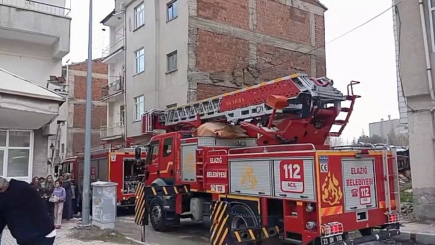 Elazığ'da Evde Çıkan Yangın Korkuttu