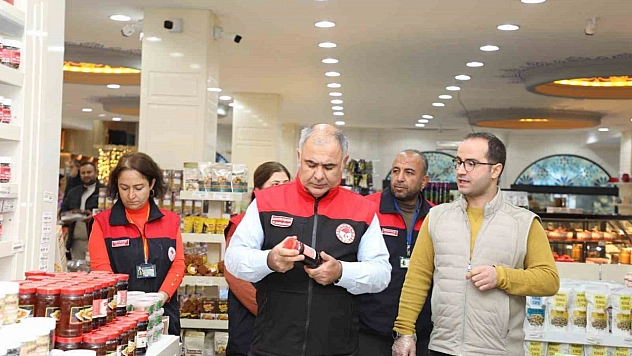 Elazığ'da gıda denetimleri devam ediyor.