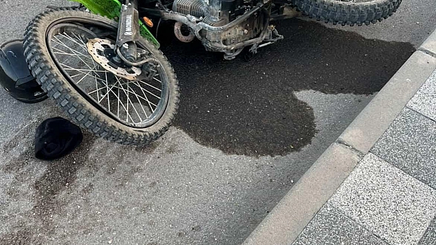 Elazığ'da hafif ticari araç ile motosiklet çarpıştı: 1 yaralı