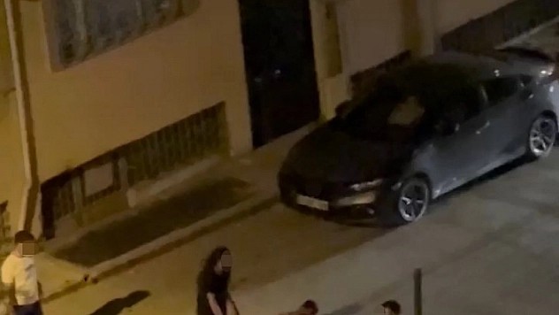 Elazığ'da Sokak Ortasında Kavga