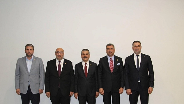 Elazığ'da İktidarı ve Muhalefetiyle Ortak Hedef: Baskil Kayısısı Tescil Edilmeli