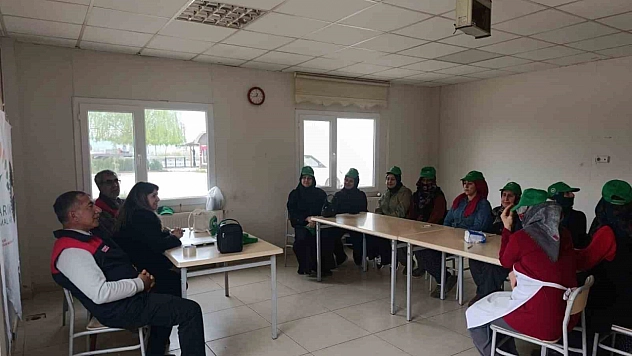 Elazığ'da Kadın Çiftçilere Destek: Tarım Eğitimi Başladı