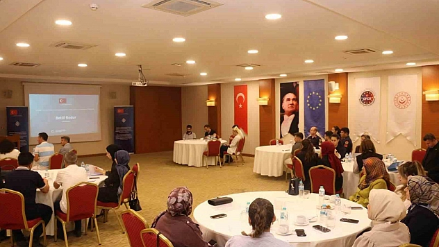 Elazığ'da Kadına Yönelik Şiddete Karşı Çalışmalar Masaya Yatırıldı