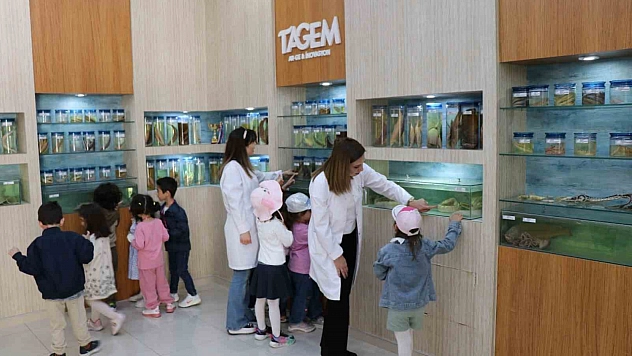 Elazığlı Öğrencilerden Balık Müzesi'ne Ziyaret