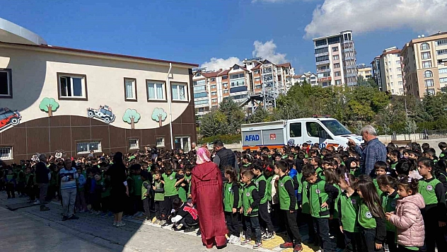 Elazığ'da Öğrencilere Yönelik Afet Farkındalık Eğitimi Düzenlendi.