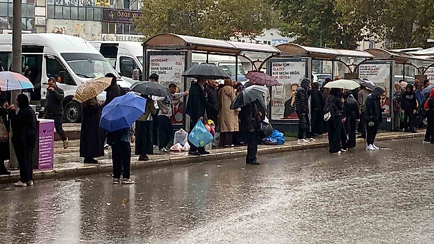 Elazığ'da Sağanak Yağış Etkili Oldu