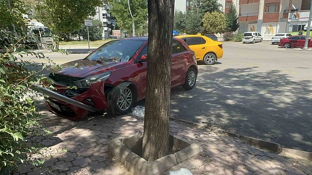 Elazığ'da Trafik Kazası: 6 Yaralı