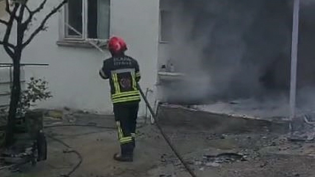 Elazığ'da Çıkan Yangında Bir Kişi Dumandan Etkilendi