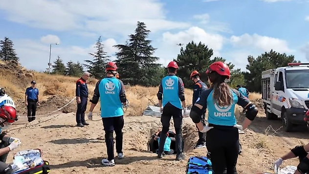 Elazığ'da Afet Sağlık Grubu Saha Tatbikatı Gerçekleştirildi