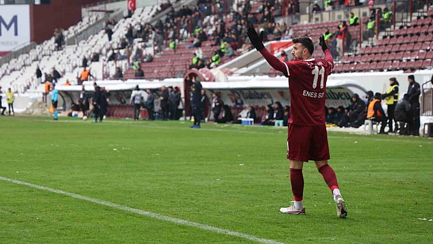 Elazığspor'a Kötü Haber: Enes Soy Sakatlandı