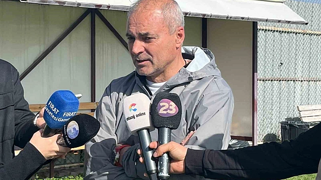 Elazığspor Teknik Direktörü Erkan Sözeri: 'Elazığspor Rakip Seçmez, Çıkar Oyununu Oynar'