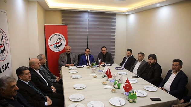 ELSAD'ın İstişare Toplantısına AK Parti İl Başkanı Selmanoğlu Katıldı