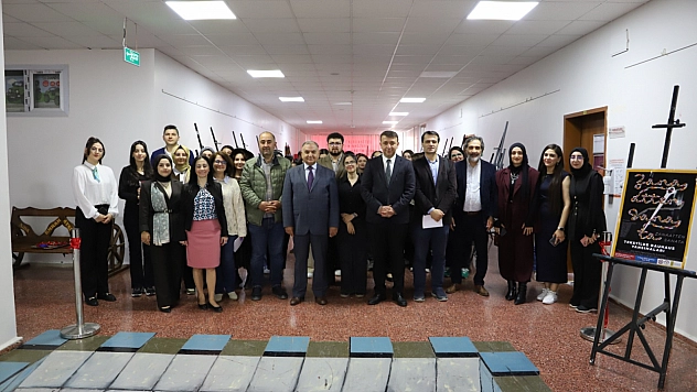 Fırat Üniversitesi'nde 'Tekstilde Bauhaus Yansımaları' Sergisi Açıldı