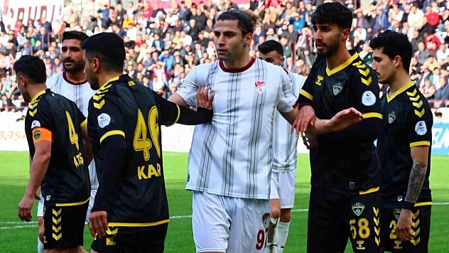 Fuat Bavuk ile Elazığspor'un Yolları Ayrıldı