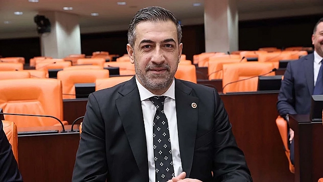 Hazar Gölü'nün Geleceği Meclis Gündeminde: Işıkver'den Bakan Kurum'a 3 Kritik Soru