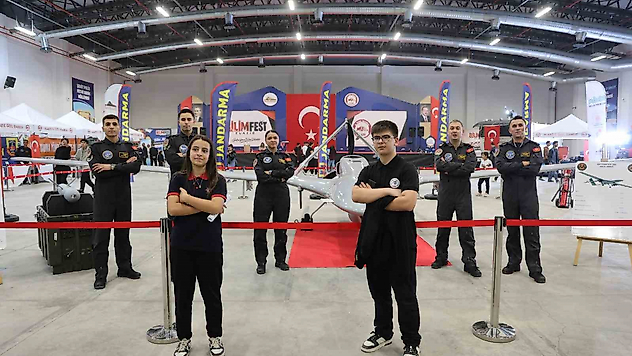 Bayraktar TB2 Karşısında Büyük Heyecan: O Anlar Kamerada