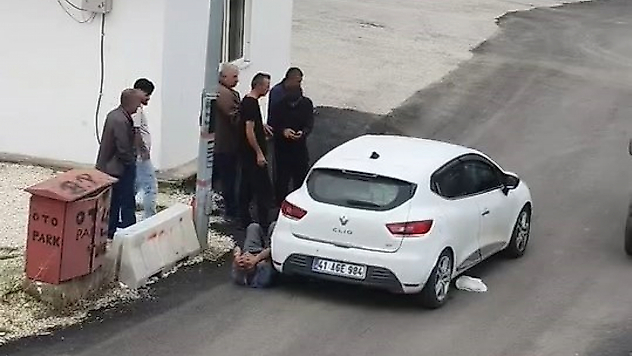 Otomobil Yayaya Çarptı: 1 Yaralı
