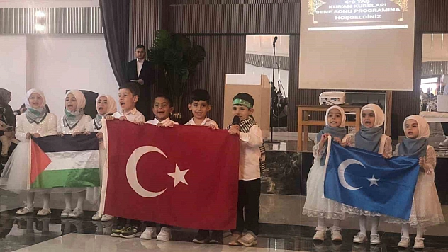 Palu'da Minik Kursiyerler Mezuniyet Coşkusu Yaşadı