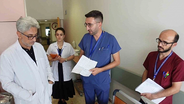 Prof. Dr. Aytaç'tan MS Hastalarına Yaz Uyarısı