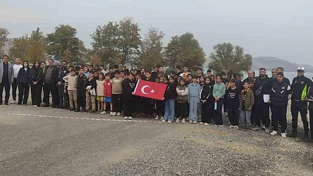 Sivrice'de Atatürk ve Gençlik Koşusu heyecanı yaşandı