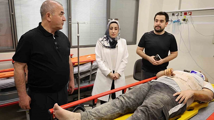 Vali Hatipoğlu'ndan Hastanedeki Yaralılara Ziyaret