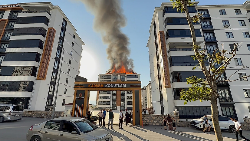 Çaydaçıra Mahallesi'nde Yangın Çilesi Büyüyor: 45 Gündür Çatı Bekliyorlar