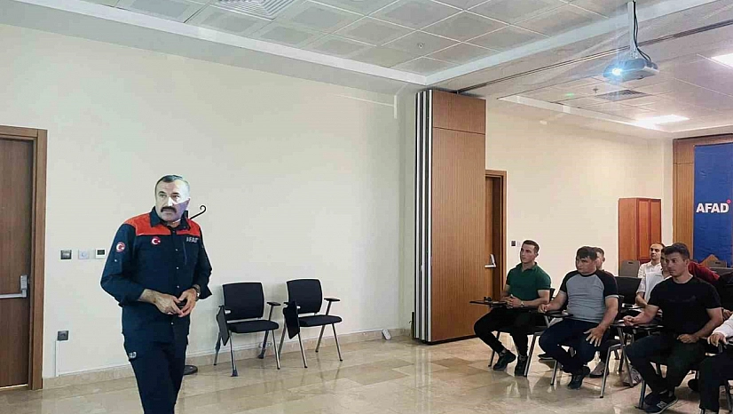 Trafik Kazalarına Müdahale Eğitimi Düzenlendi
