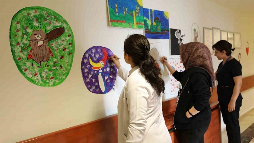 Elazığ'da Minikler İçin Daha Sıcak Bir Hastane Ortamı