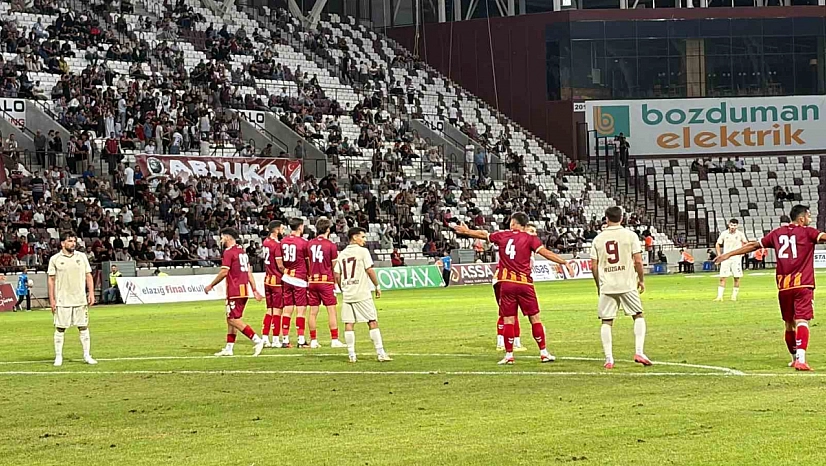 Elazığ'da dostluk kazandı