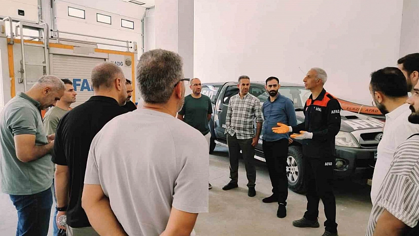 Elazığ'da Enkazda Arama Kurtarma Eğitimleri