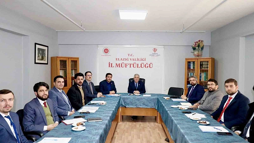 Elazığ'da ilçe müftüleri bir toplantıda buluştu