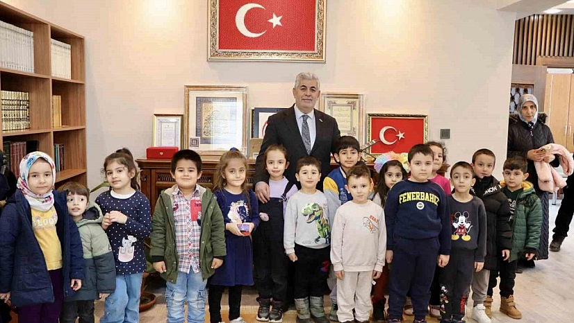 Öğrencilerden Filistin'e Duyarlı Destek