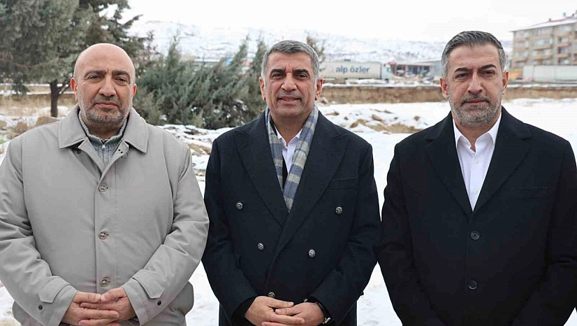 Elazığ'da siyasilerden yeni hastane projesi için birlik